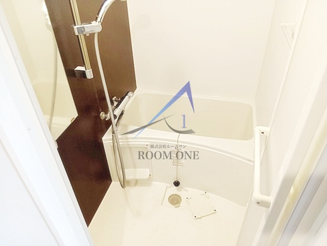 Casa Blanche 武蔵小山の浴室|お風呂です。