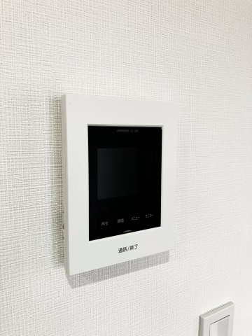 石狩市緑苑台東2-2の防犯設備|インターホンは安心のカメラ付き♪
