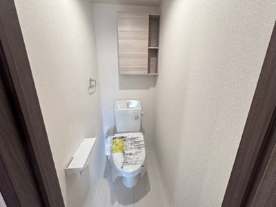 【トイレ】 | D-ROOM沢見 | 落ち着いた色調のトイレです