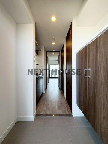 S-RESIDENCE堺blazeの玄関
