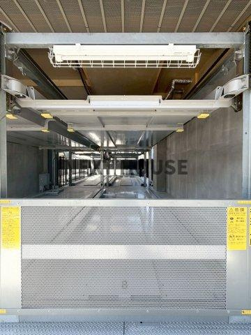 S-RESIDENCE堺blazeの駐車場