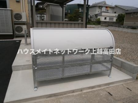 レーヴ・シーヴォンのその他|ゴミステーション