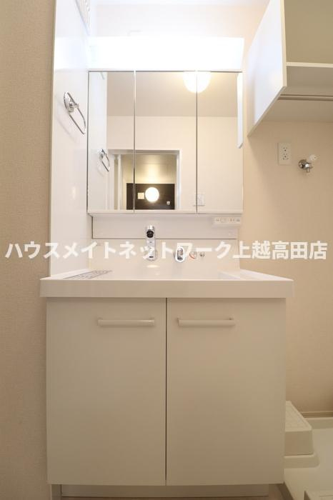 レーヴ・シーヴォンの独立洗面台|洗髪洗面化粧台