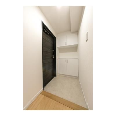 センテニアルタワーの玄関