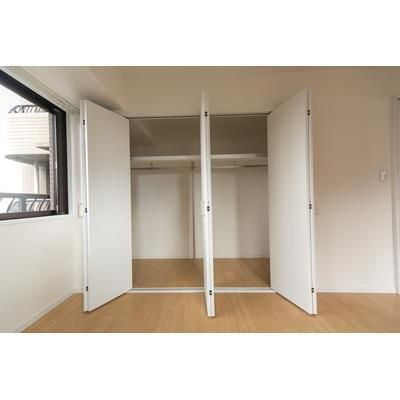 センテニアルタワーの洋室