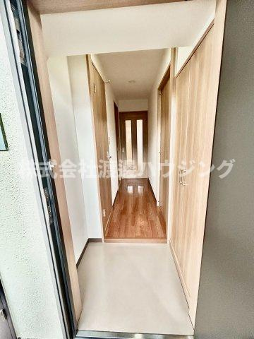 第20関根マンションの玄関