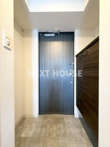 S-RESIDENCE堺altklasの玄関