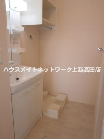 プレアセーナ南川の洗面所|洗髪洗面化粧台