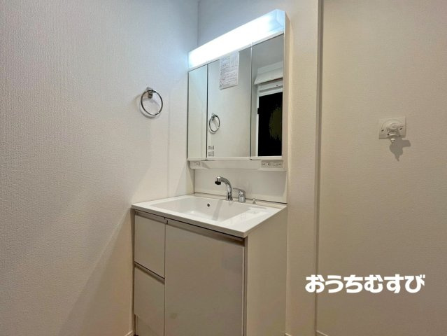 守山区村合町(残1棟)の独立洗面台