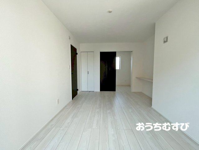 守山区村合町(残1棟)の洋室