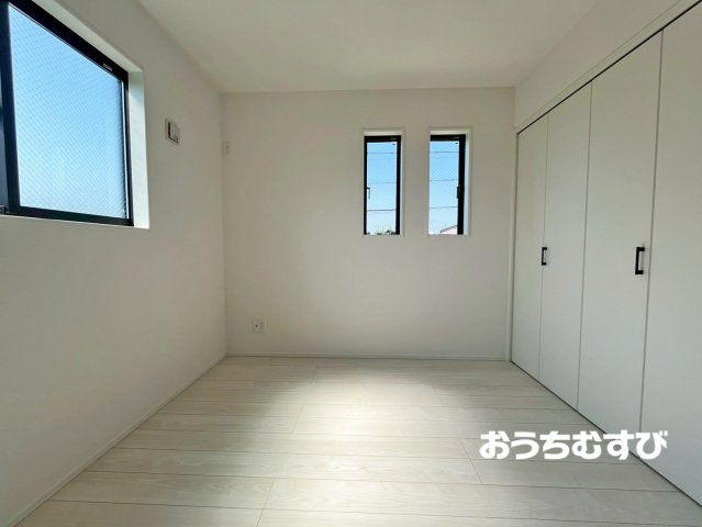 守山区村合町(残1棟)の洋室