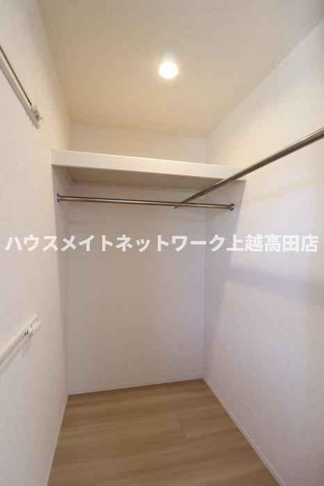 メゾンフルールの収納|ウォークインクローゼット