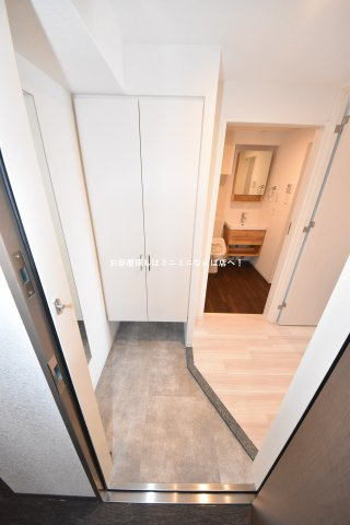 レジデンスナンバミナミの玄関
