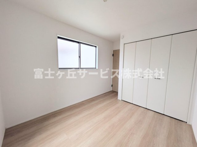 【洋室】 | 磐田市池田 3期 新築一戸建て | 洋室です