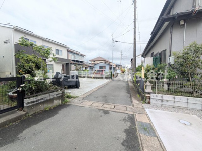 【前面道路含む現地写真】 | 磐田市池田 3期 新築一戸建て | 前面道路です