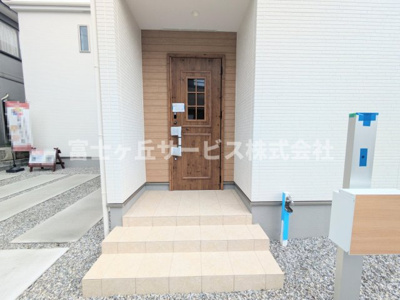 【エントランス】 | 磐田市池田 3期 新築一戸建て | エントランスです