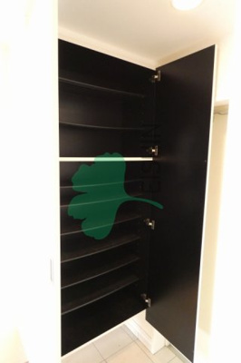 【玄関】 | リアンシエルブルー東比恵 | 下駄箱もしっかりついてます！