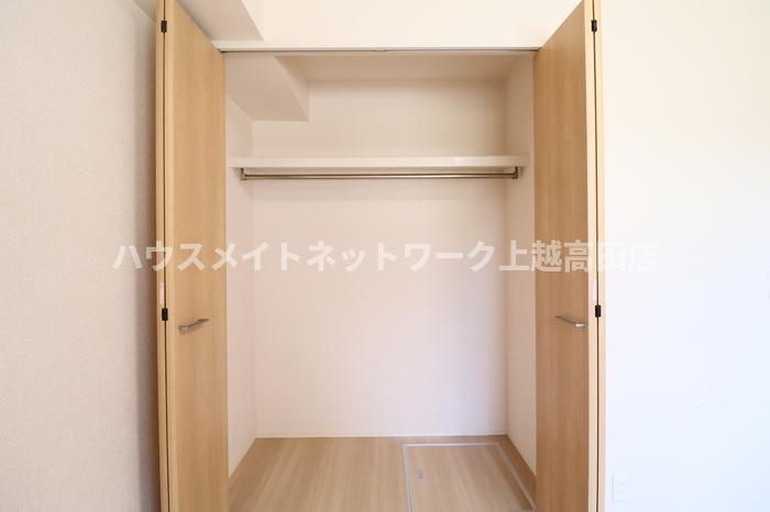 ラ・プラージュの収納|クローゼット