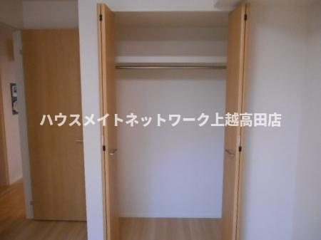 ラ・プラージュの収納|クローゼット