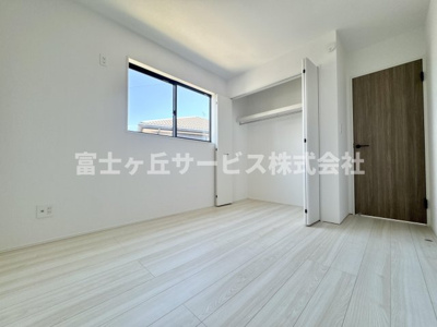 【子供部屋】 | 島田市金谷泉町 新築一戸建て 1号棟 | 子供部屋としても使える洋室です