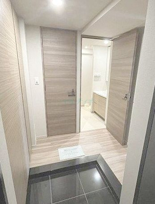 【玄関】 | ＲＥＬＵＸＩＡ墨田八広