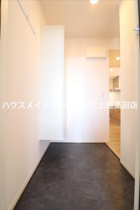 ナゴミエル/エミアス ナゴミエルの玄関|玄関