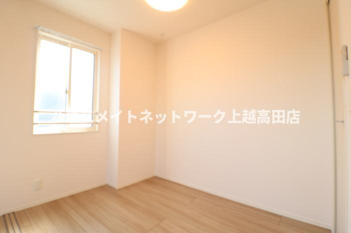 ナゴミエル/エミアス ナゴミエルの内装|洋室