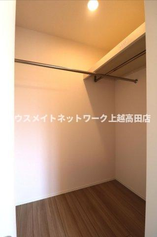 ナゴミエル/エミアス ナゴミエルの収納|ウォークインクローゼット