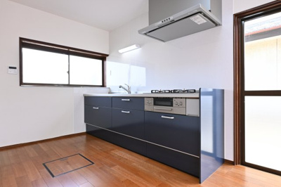 【キッチン】 | 太田市由良町　中古住宅 | ワイドなキッチンで気持ちよく料理ができます♪