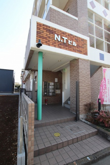 建物の入り口！