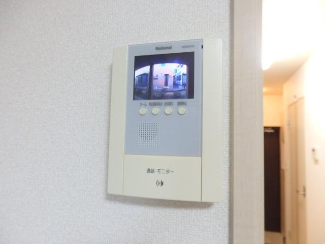 グレイシャスの内装|カメラ付インターホン