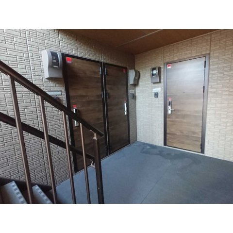 ＯＨＡＮＡ（オハナ）のエントランス|お問い合わせは美濃善不動産駅前店へ！