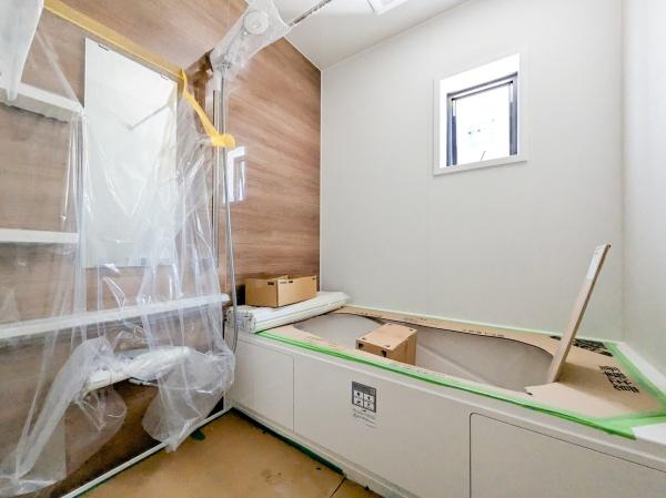 横浜市磯子区洋光台３丁目の新築一戸建の浴室|広々としたバスルームで一日の疲れをいやして下さい！
もちろん、浴室乾燥機付きです！