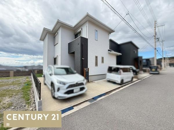 和歌山市栄谷の中古一戸建の外観