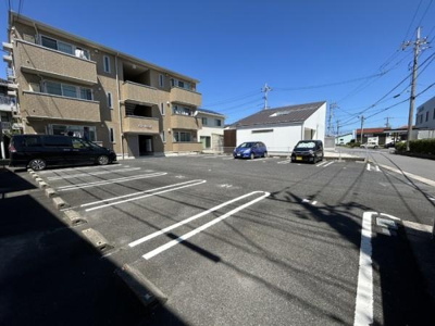 【駐車場】 | ハイライズ