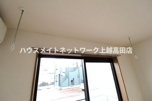 ヒルズ21の展望|室内物干し（参考同型105号室室内写真）