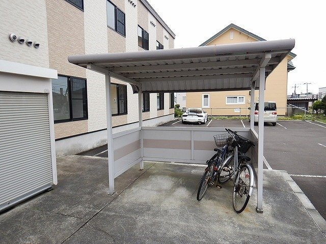 レオパレスクローバーのその他