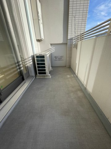 KDX千早レジデンス　名古屋市賃貸　仲介手数料無料のバルコニー