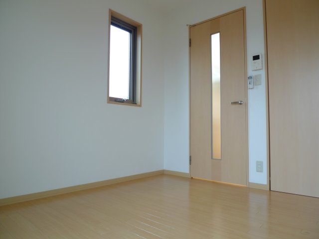 クラージェ津田沼の居間・リビング