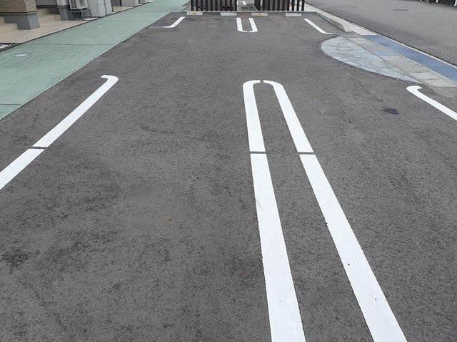 カルマーレⅡの駐車場|カースペースがあります