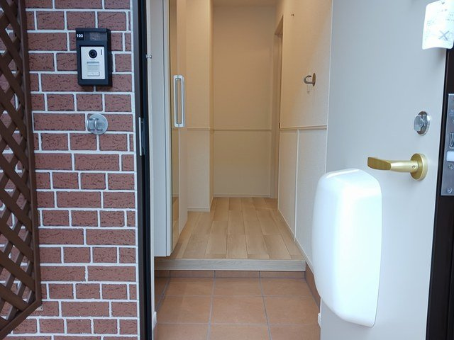 クレメント高岡Ｂの玄関|落ち着いた玄関です
