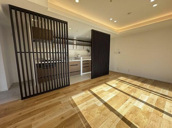 【居間・リビング】