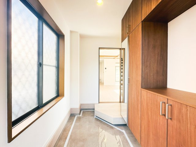 横浜市緑区三保町戸建④の玄関