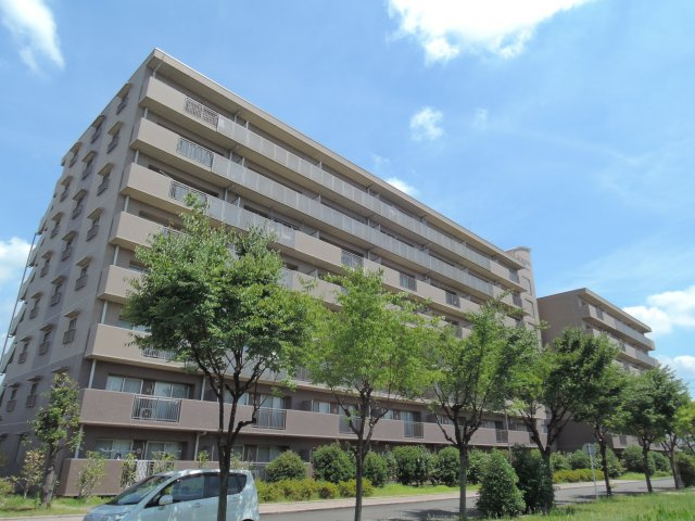 NCRe高槻の外観