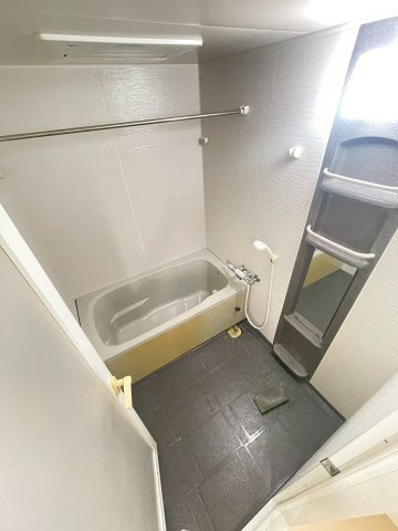 NCRe高槻の浴室