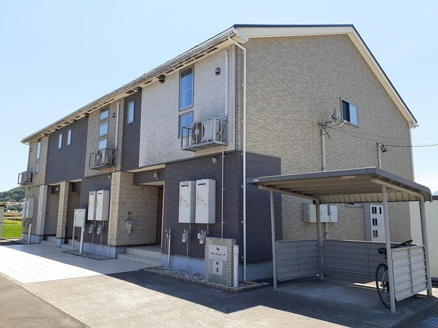 ヴィラ　コンフォート　Ａ