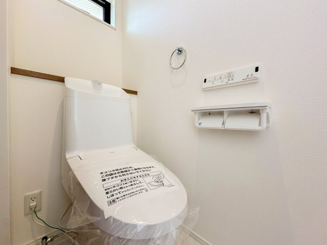 横浜市旭区本宿町3期　№4のトイレ|コンパクトで使いやすいトイレです