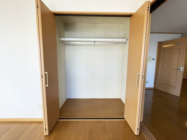ロイヤル新本町の収納
