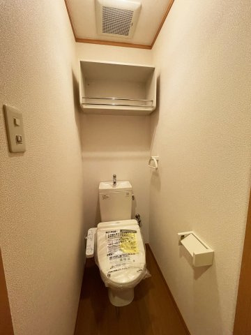 ロイヤル新本町のトイレ