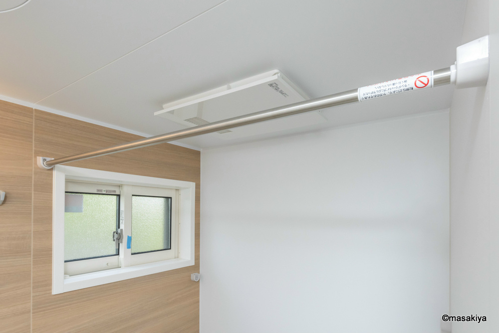 カーサ上松の浴室|浴室乾燥機付きです。